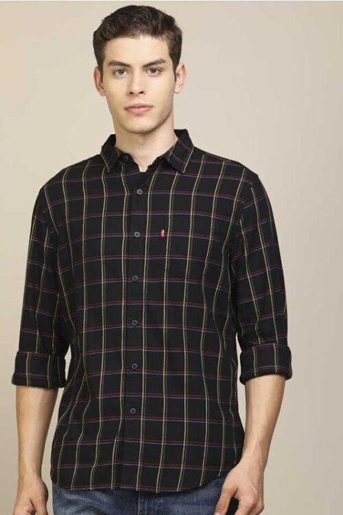 Men Regular Fit Striped Slim Collar Casual Shirt