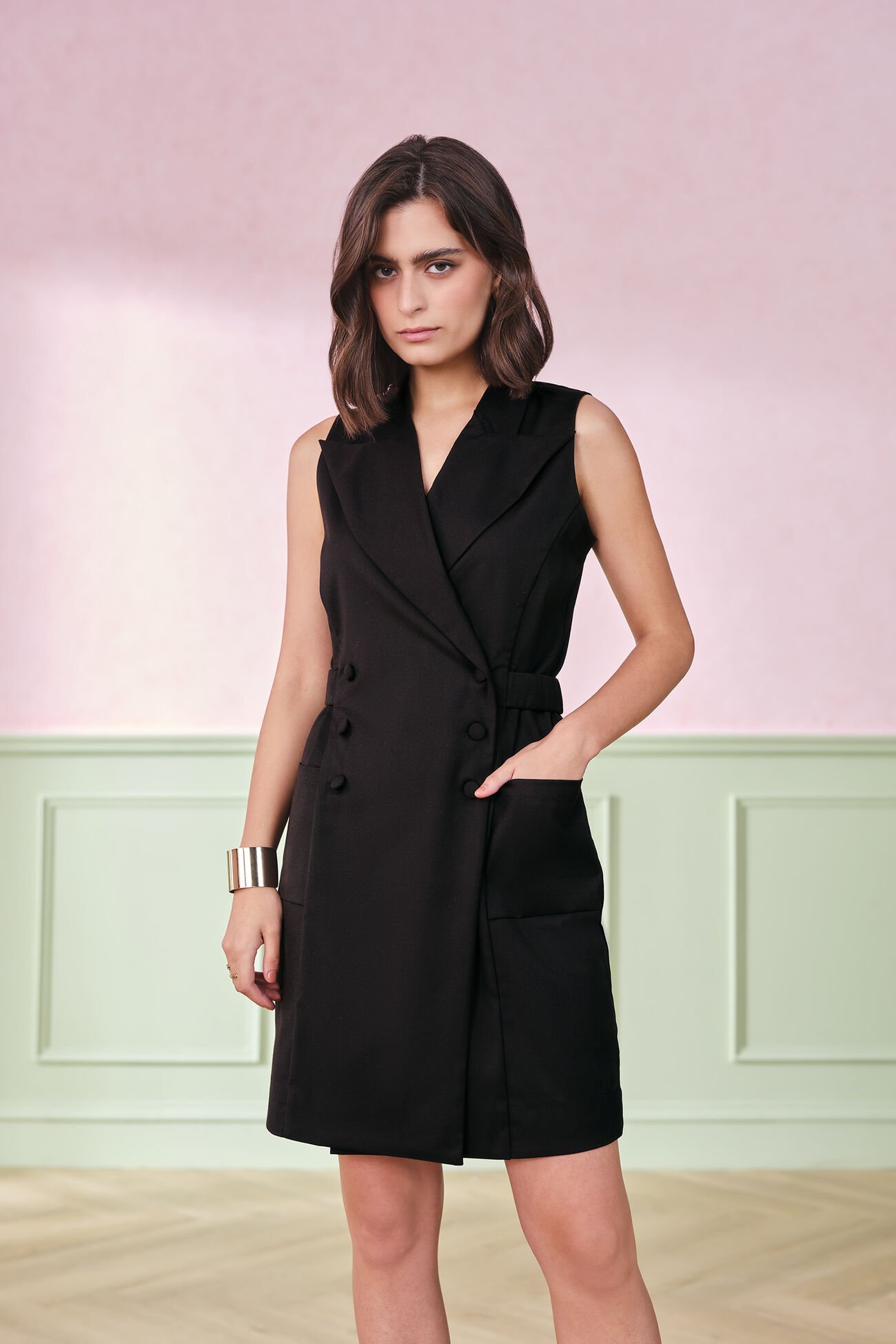 F24V136DRPVSL_BLACK (3) copy